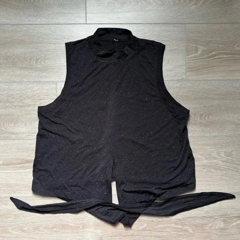 Lululemon TIME TO RESTORE MOCK NECK TANK - Picture 4 of 5